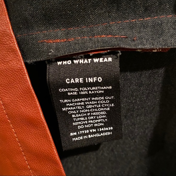 Who What Wear Faux Leather Top Size Medium - Picture 6 of 7